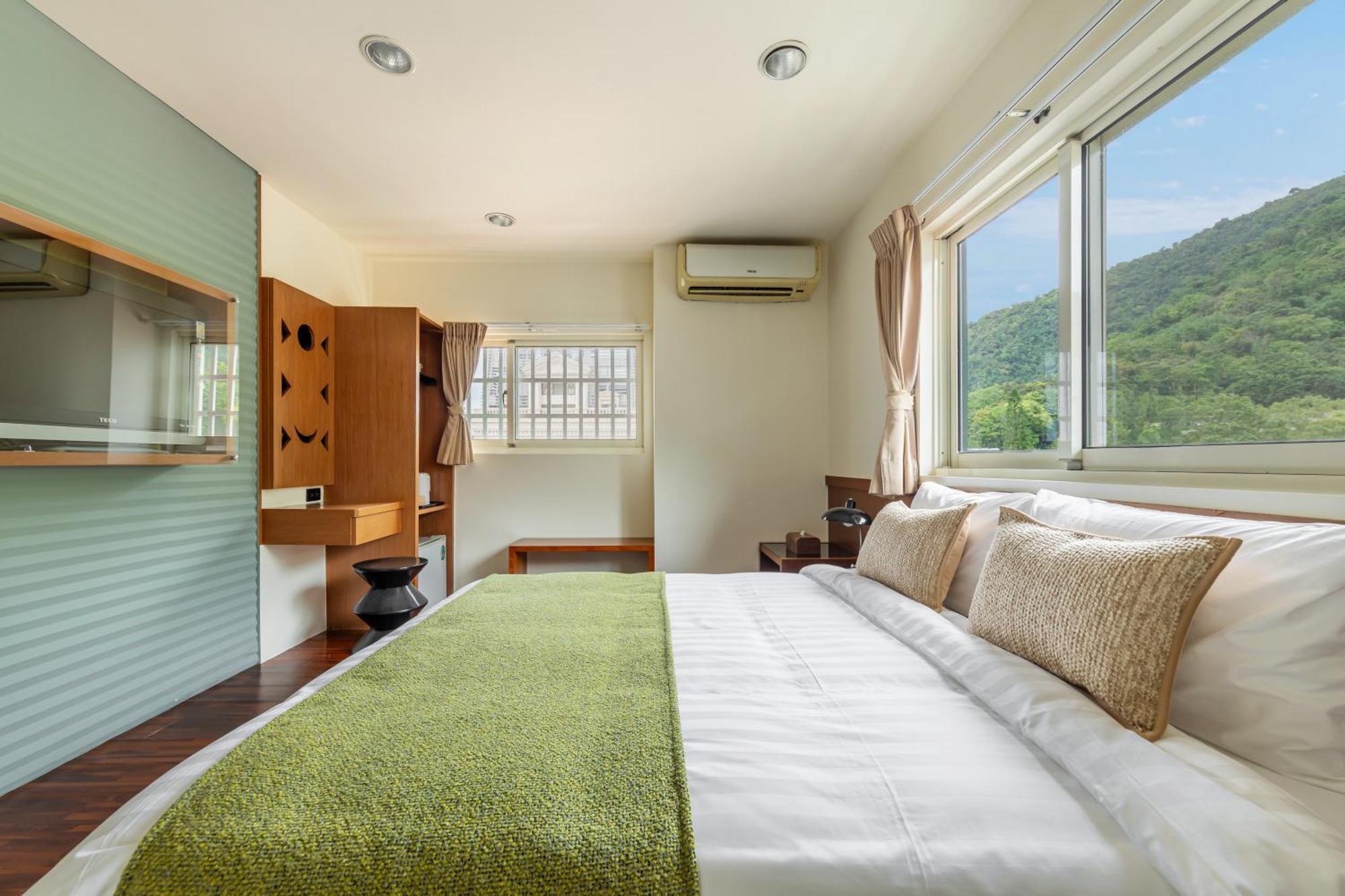 Sun Moon Lake Itathao Vacation Inn With Elevator Yuchi Exterior photo
